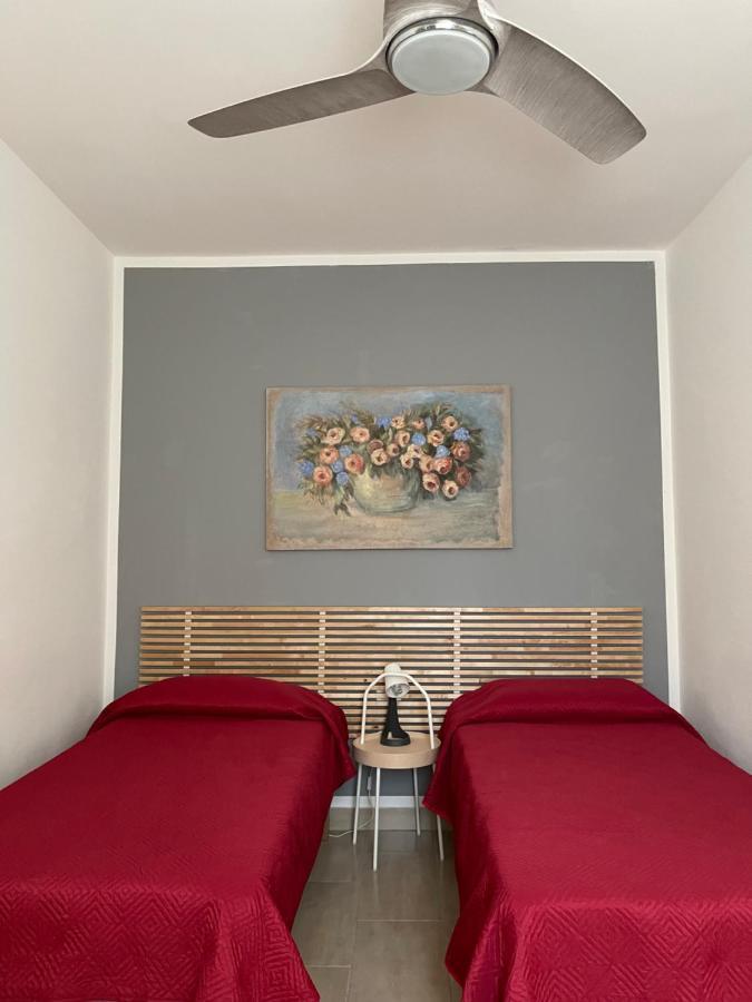 Il Capriccio Di Silvia Villa Sirmione Exteriör bild